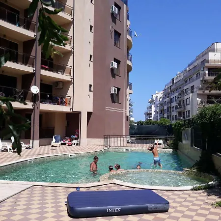 Апартаменти А Море פומורי